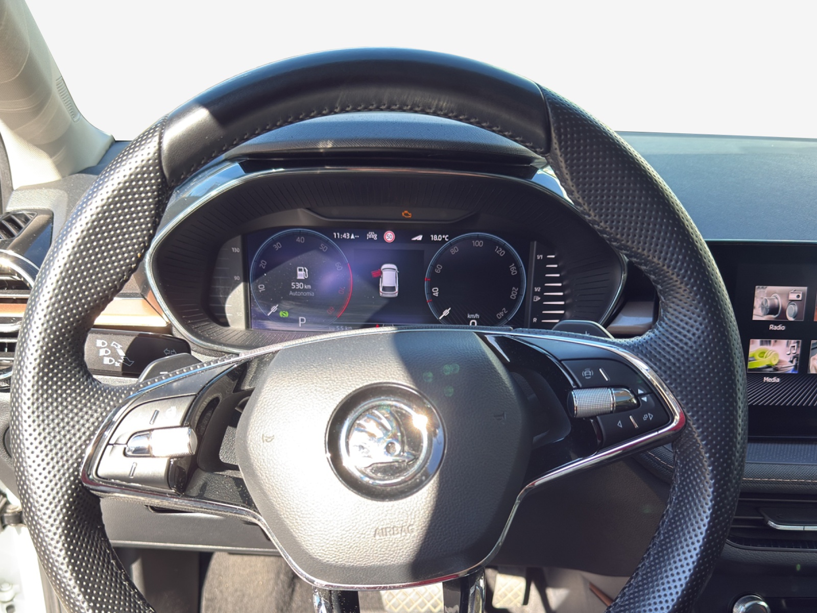 SKODA Fabia 1.0 TSI Style DSG-image-9