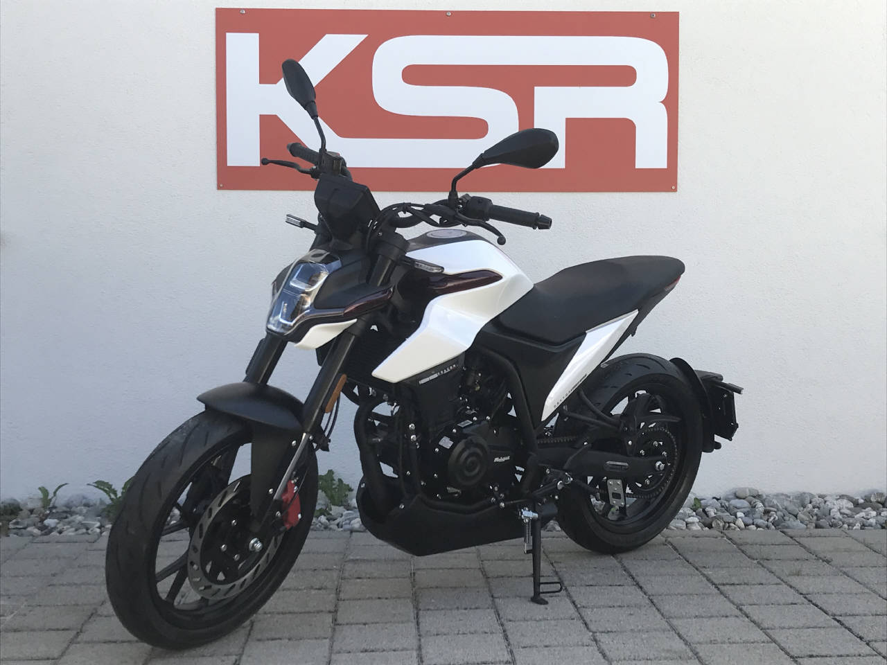 MALAGUTI Drakon 125 ABS-showroom-element-2