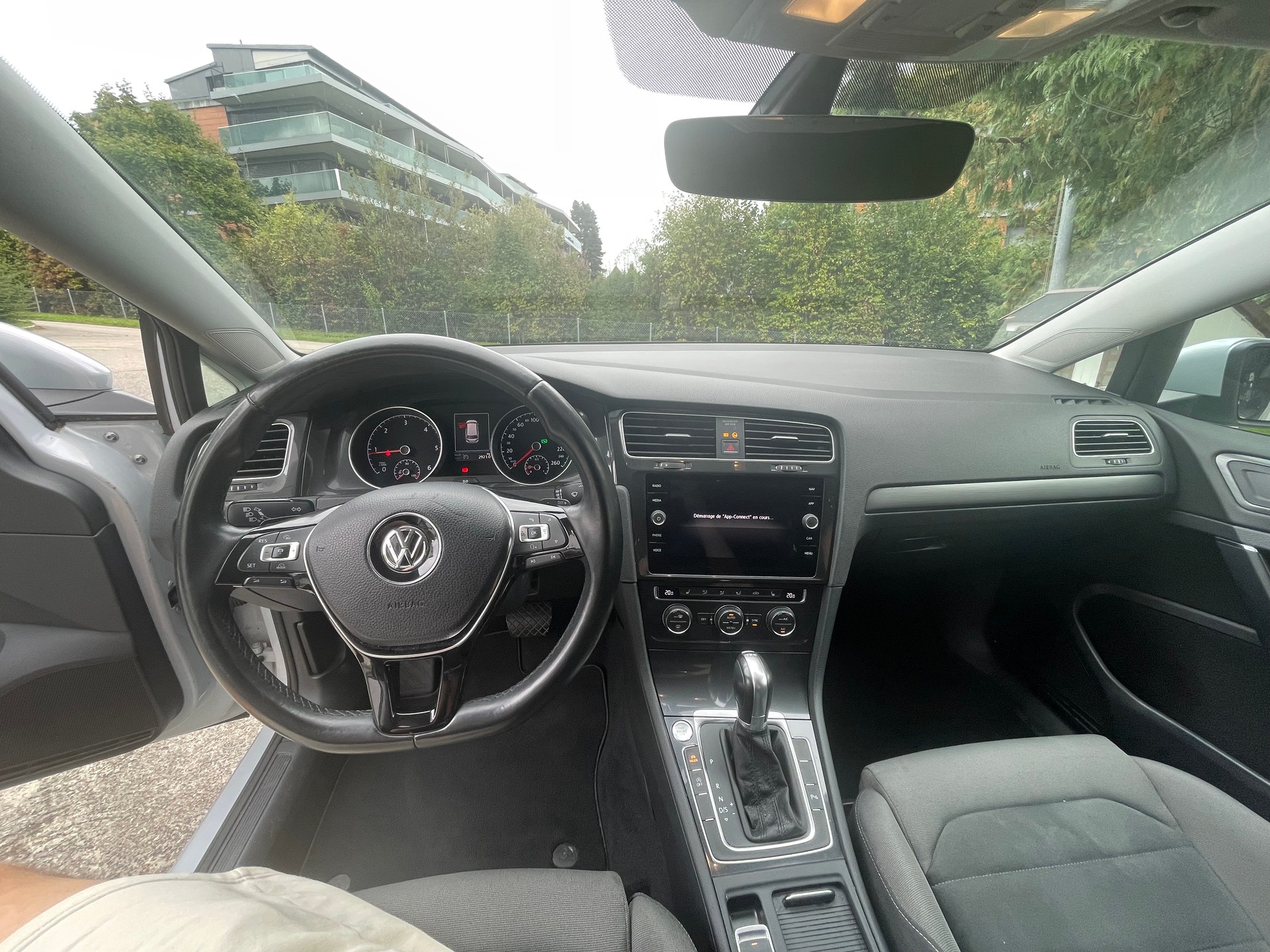 VW Golf Variant 1.6 TDI Comfortline DSG-image-1