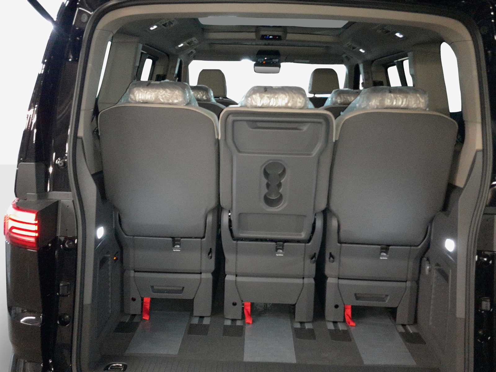 VW Multivan 2.0 TDI Liberty DSG-image-12