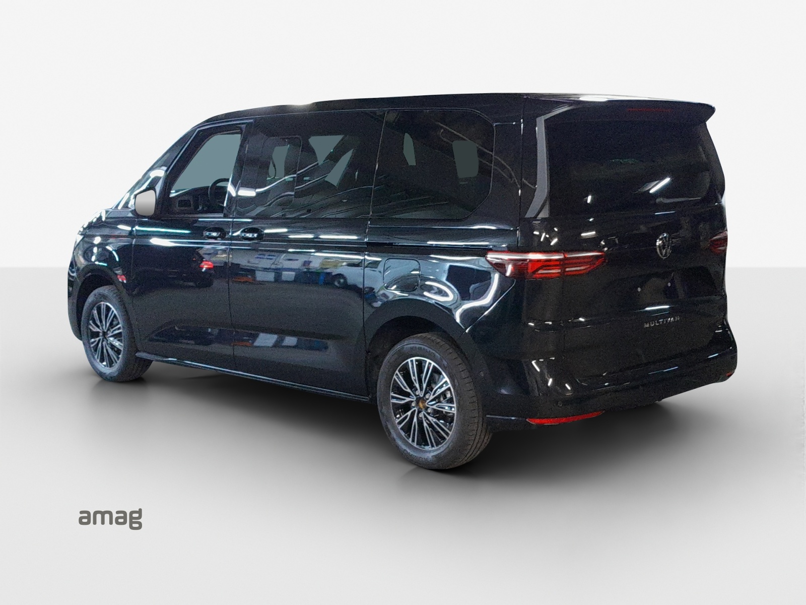 VW Multivan 2.0 TDI Liberty DSG-image-2