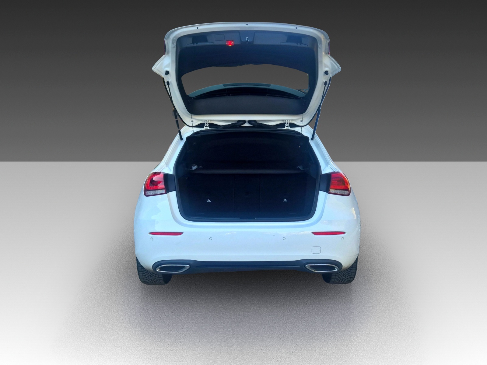 MERCEDES-BENZ A 180 d Edition Night Paket-image-4