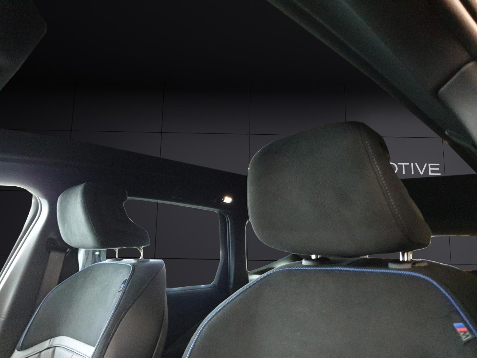 BMW iX3 50 xDrive-image-16