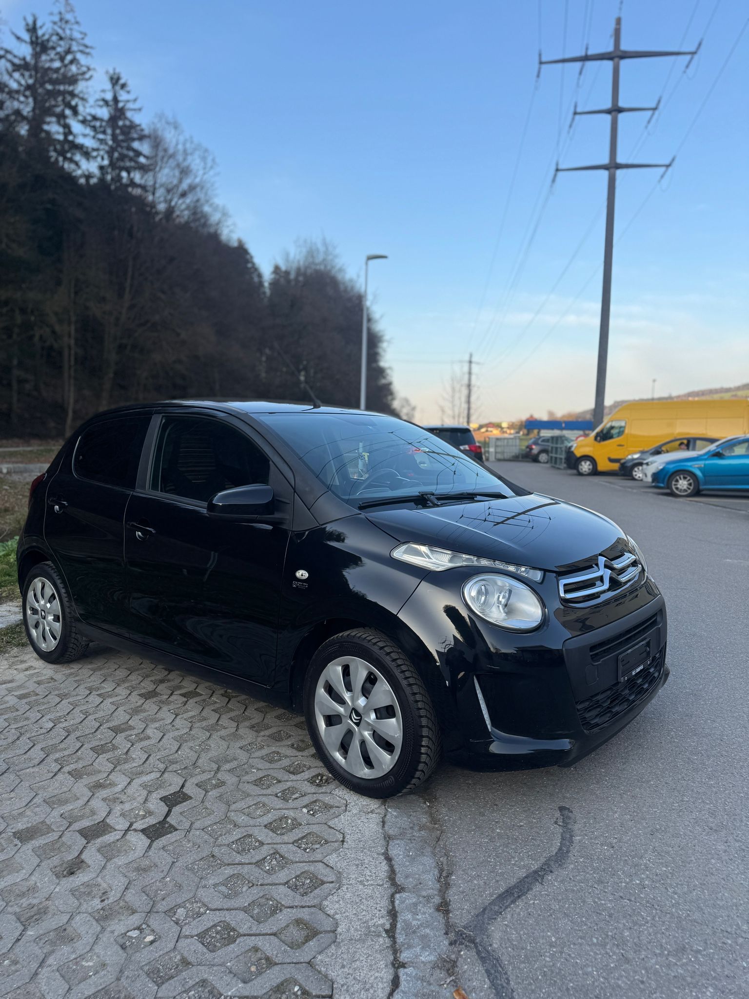 CITROEN C1 1.2 VTi Feel-image-1