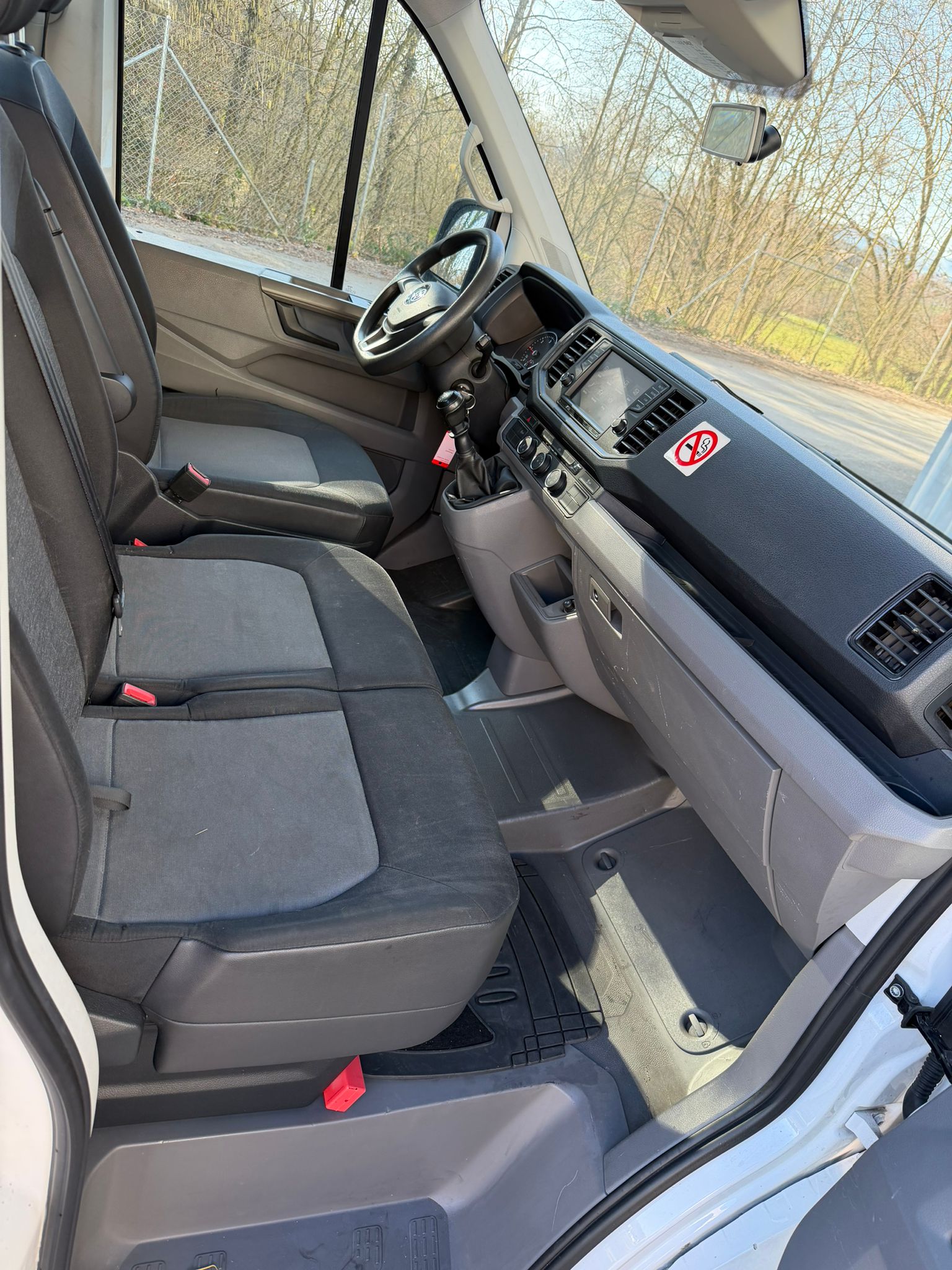 VW Crafter 35 2.0 TDI L4-image-7