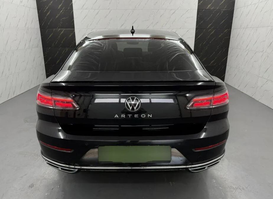 VW VW Arteon 2.0 TDI 240 SCR R-Line