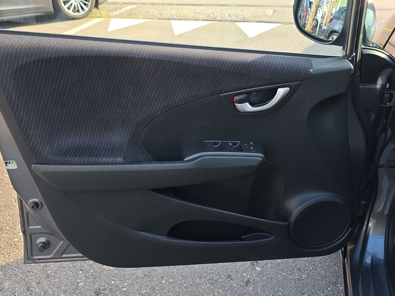 HONDA Jazz 1.3i Hybrid Comfort CVT-image-12