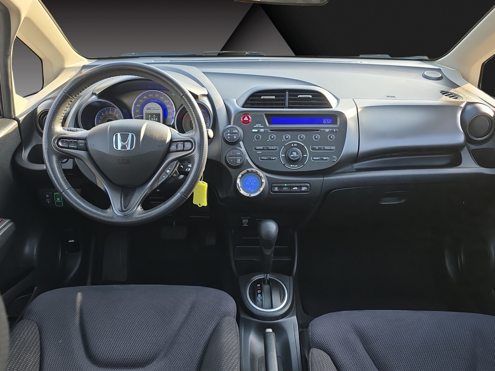 HONDA Jazz 1.3i Hybrid Comfort CVT-image-9