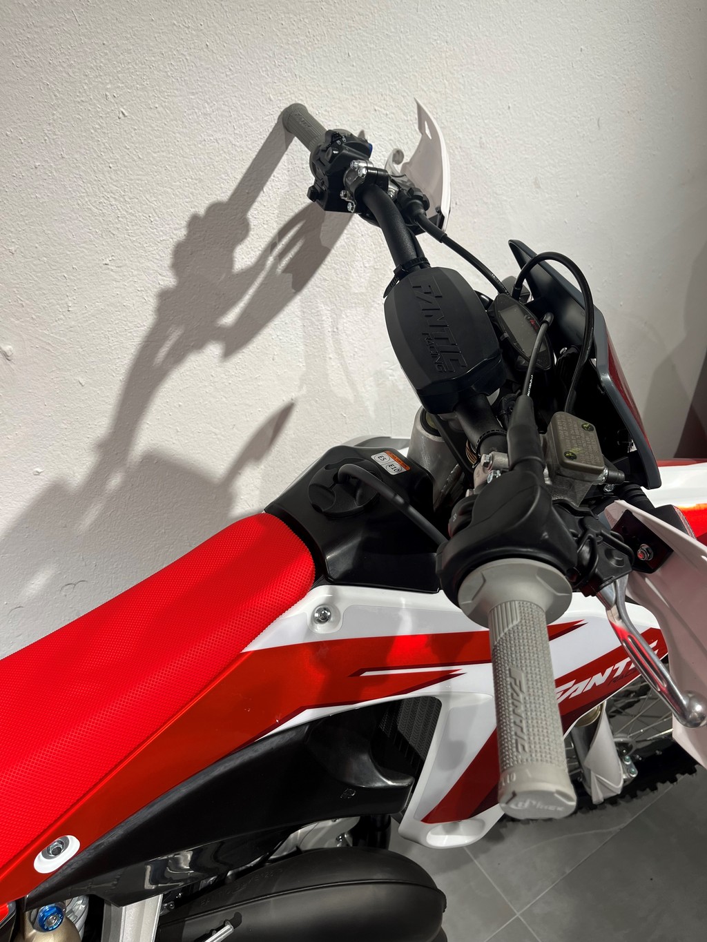 FANTIC XE 125-showroom-element-3