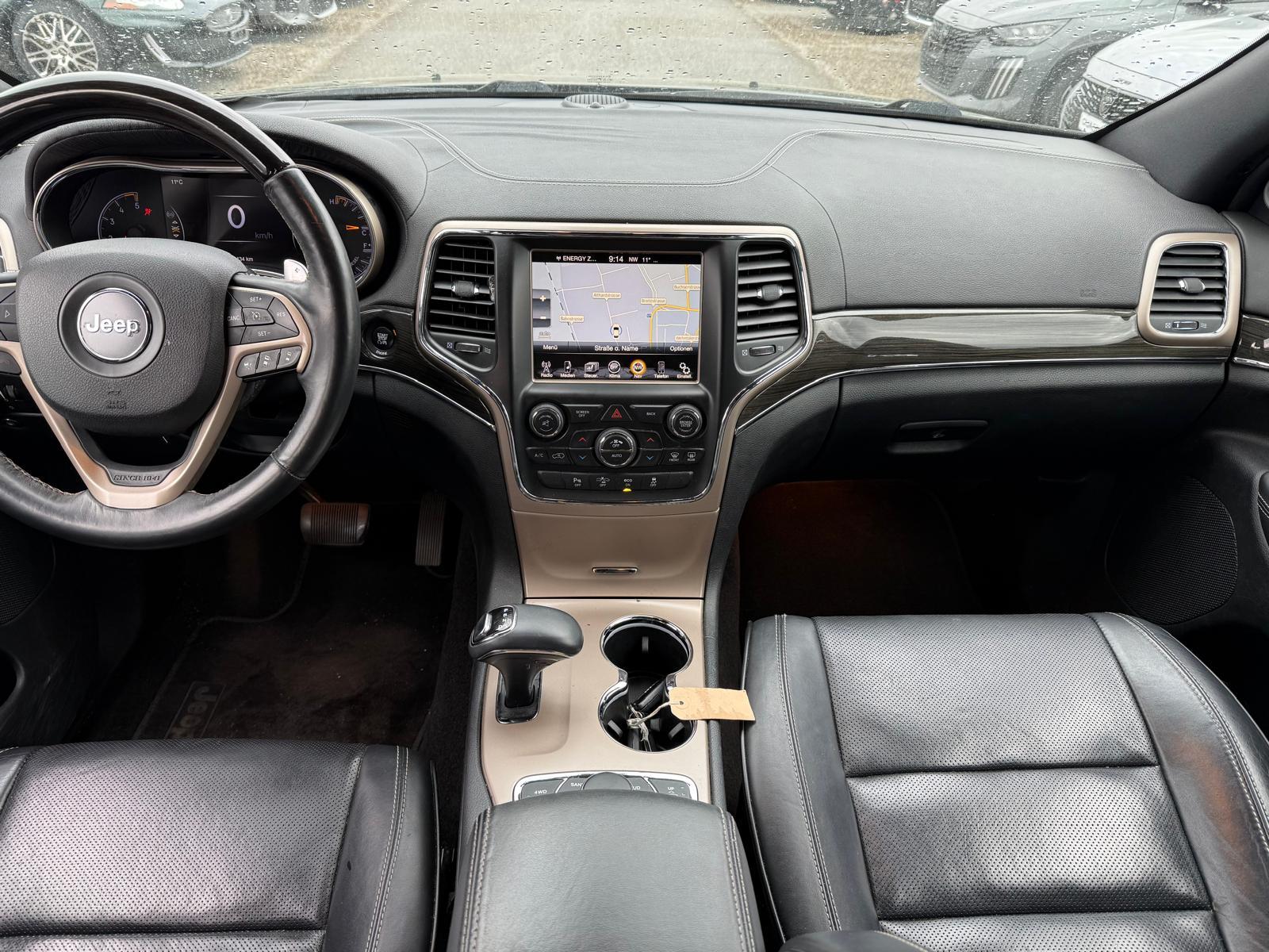 JEEP Grand Cherokee 3.0 CRD 250 Overland-image-7
