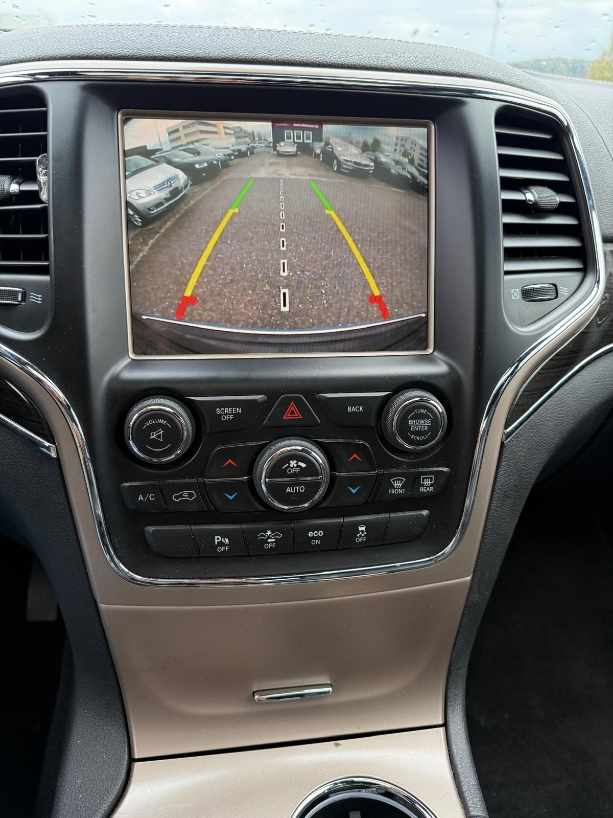 JEEP Grand Cherokee 3.0 CRD 250 Overland-image-12