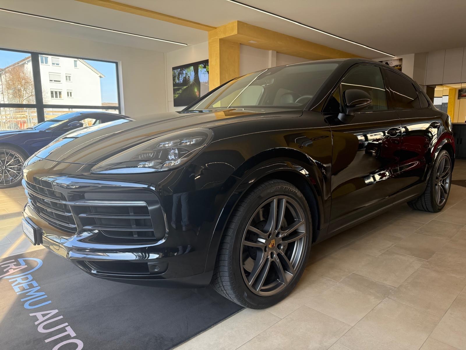 PORSCHE Cayenne S Coupé-image-2