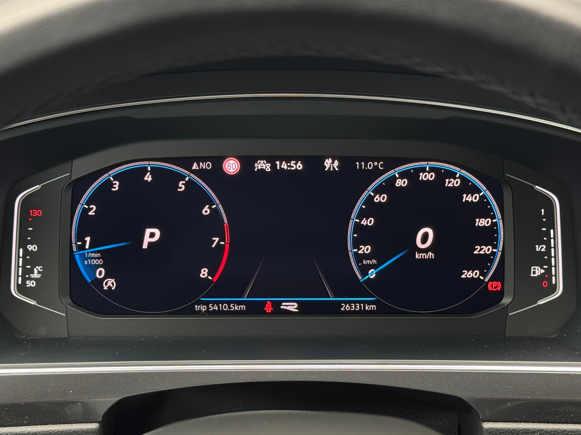 VW Tiguan Allspace 2.0TSI R-Line 4Motion DSG-image-12