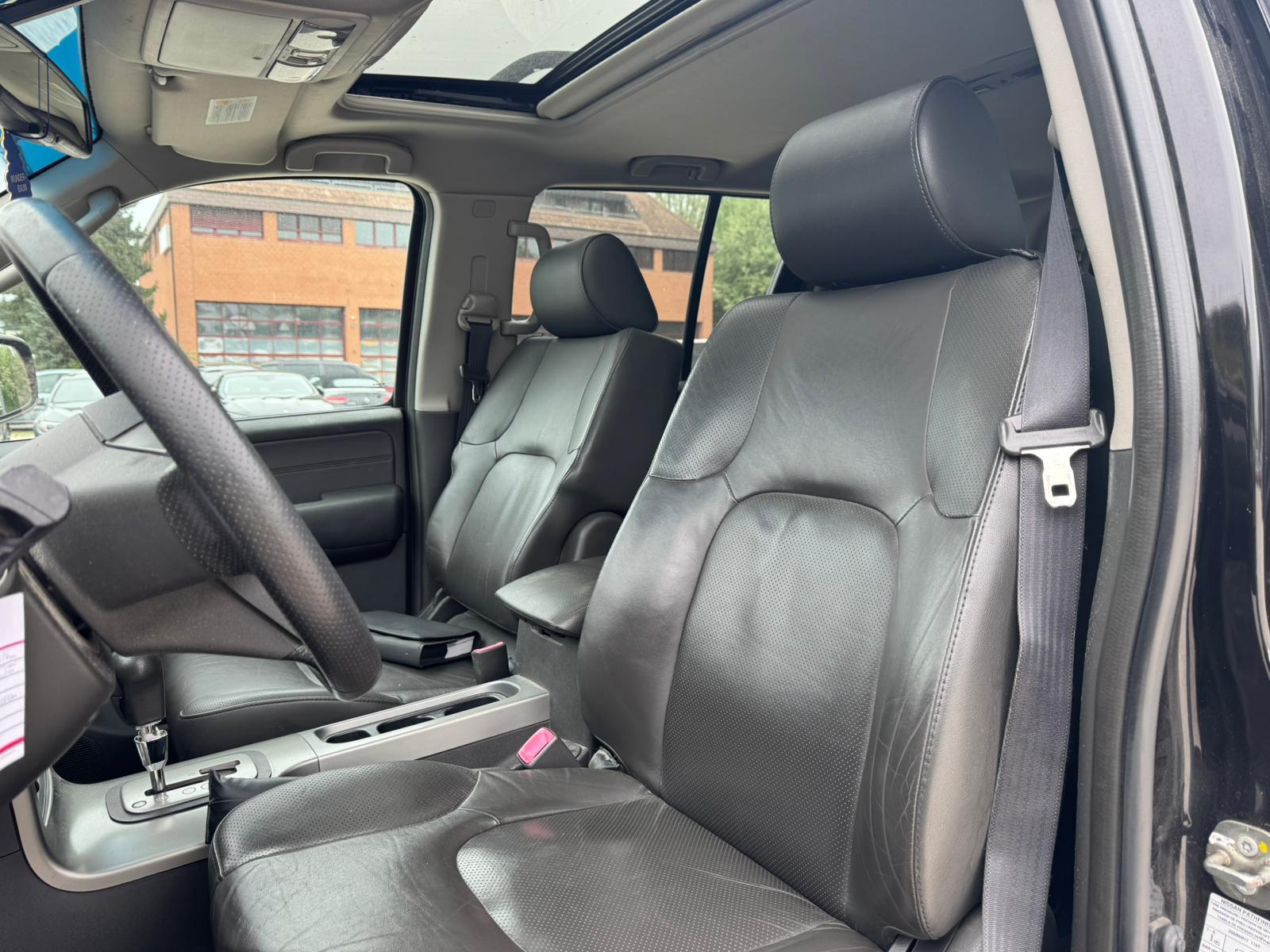 NISSAN Pathfinder 2.5 dCi LE-image-12