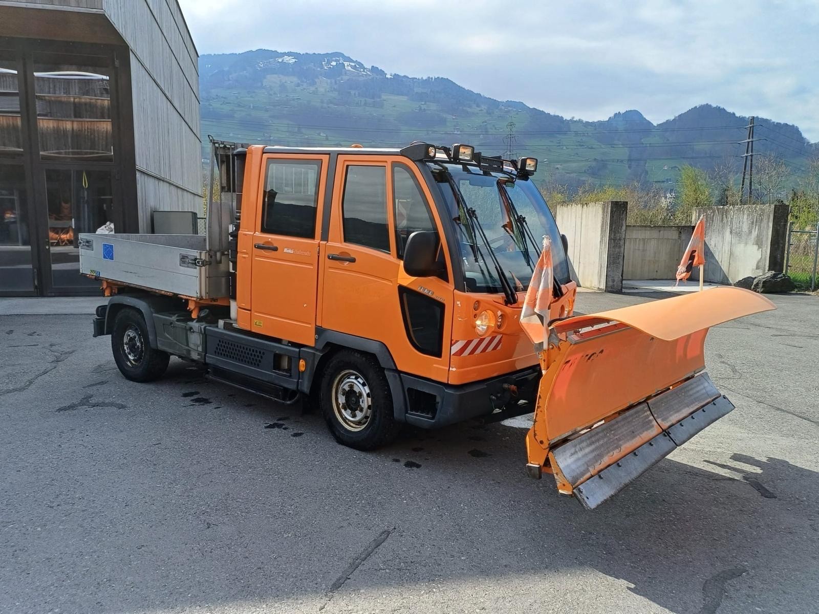 KOMMOBIL (UNIMOG) Multicar Fumo Carrier-image-0