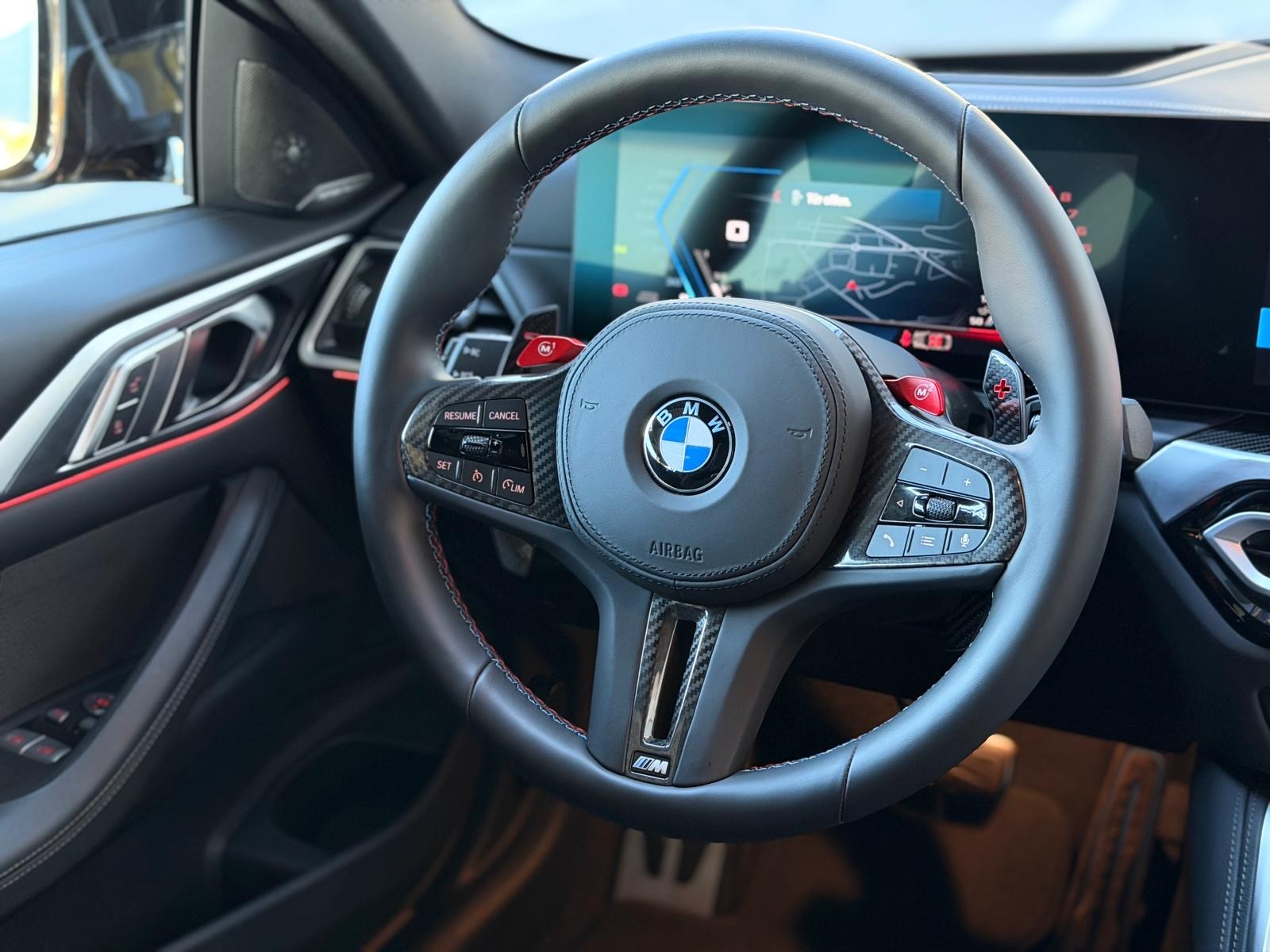 BMW M4 Coupé Competition Individual Macadamia Braun Werksgarantie bis 01.2029-image-15