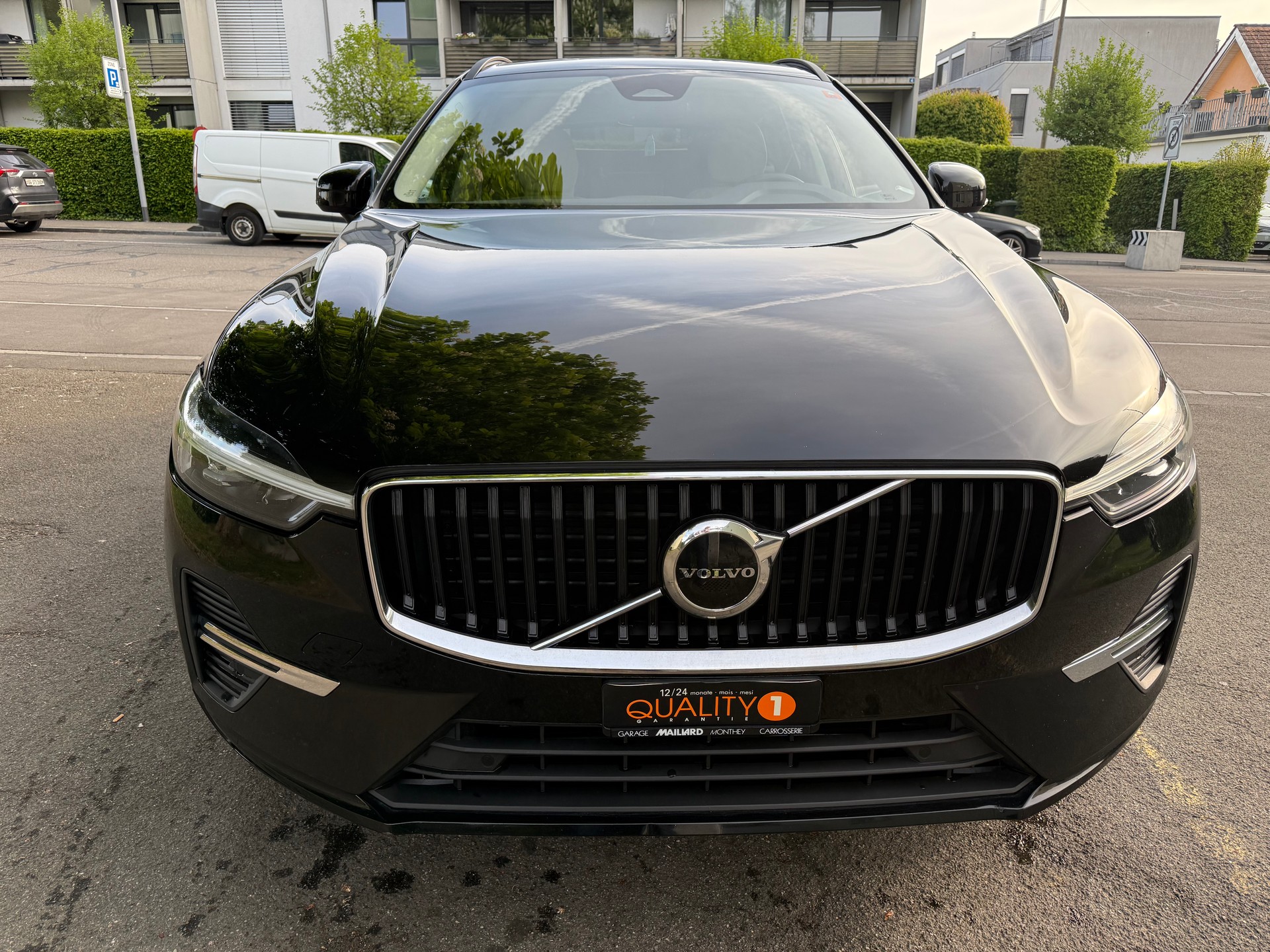 VOLVO XC60 B4 Diesel Mild Hybrid AWD Core Geartronic-image-6