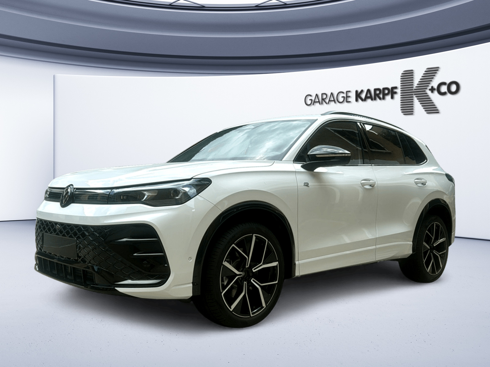 VW Tiguan 2.0 TSI DSG R-Line United 4Motion-image-0