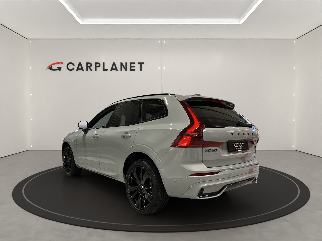 VOLVO XC60 2.0 T6 TE Black Edition eAWD-image-3