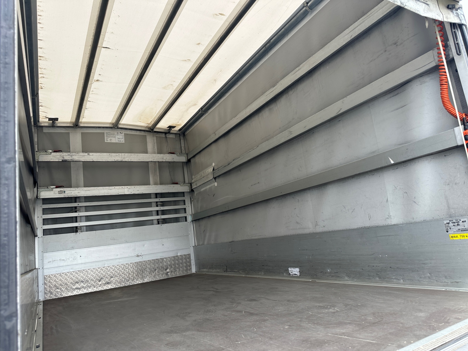 MAN TGE 3.180 Koffer / Hebebühne / AHK-image-14
