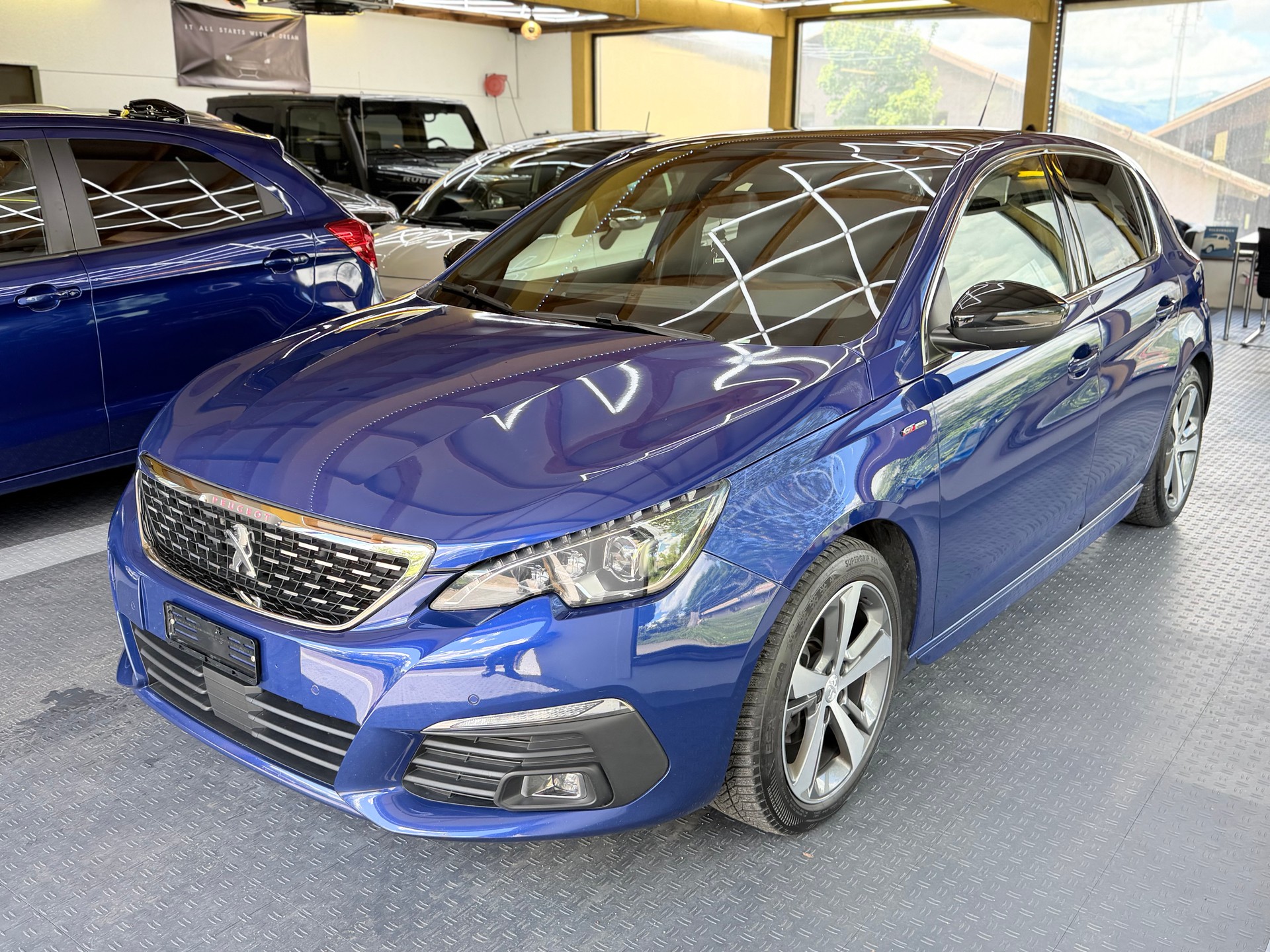 PEUGEOT 308 1.2 Pure Tech GT Line EAT8