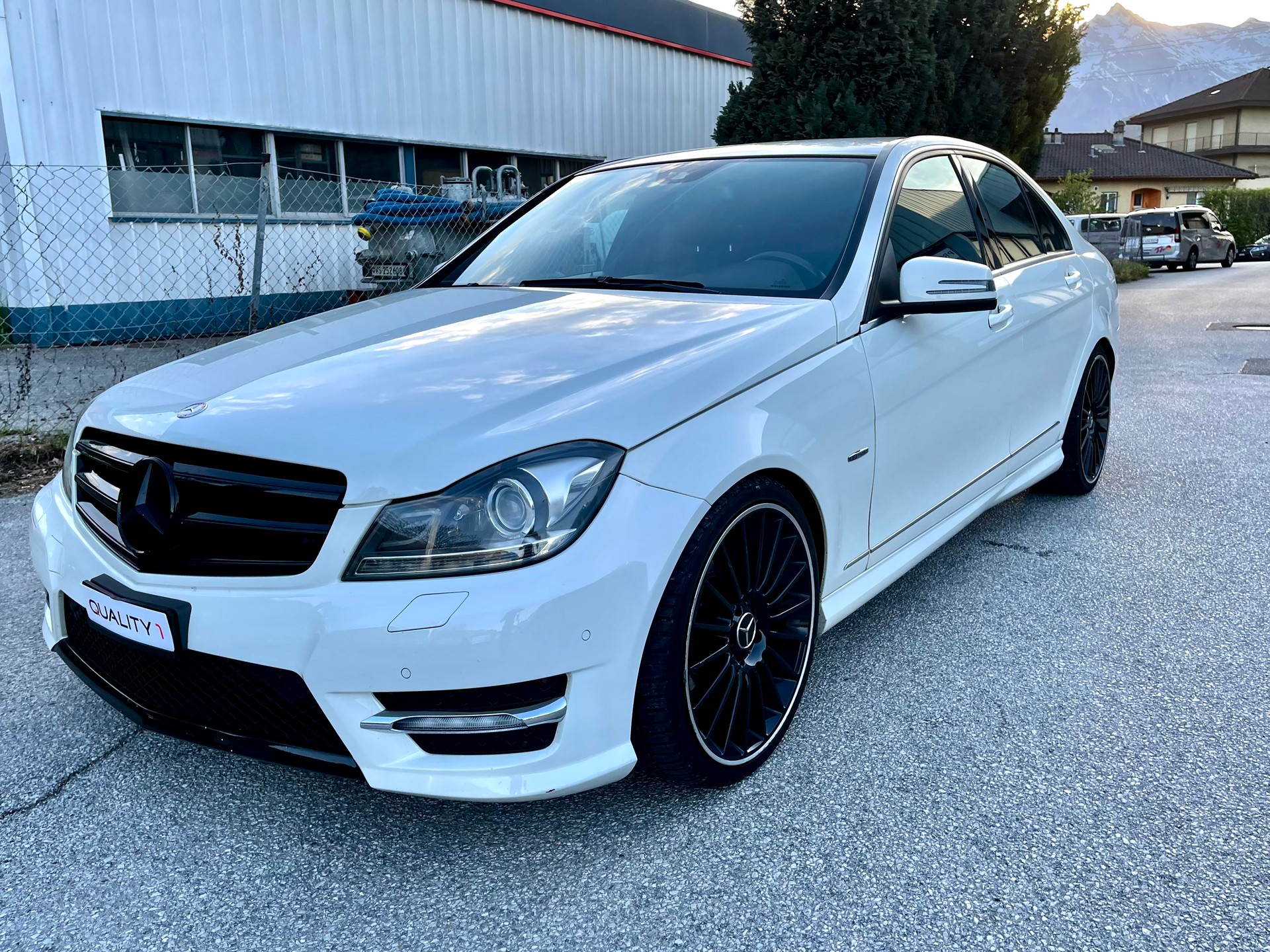 MERCEDES-BENZ C 250 CDI Elégance 4Matic 7G-Tronic-image-29