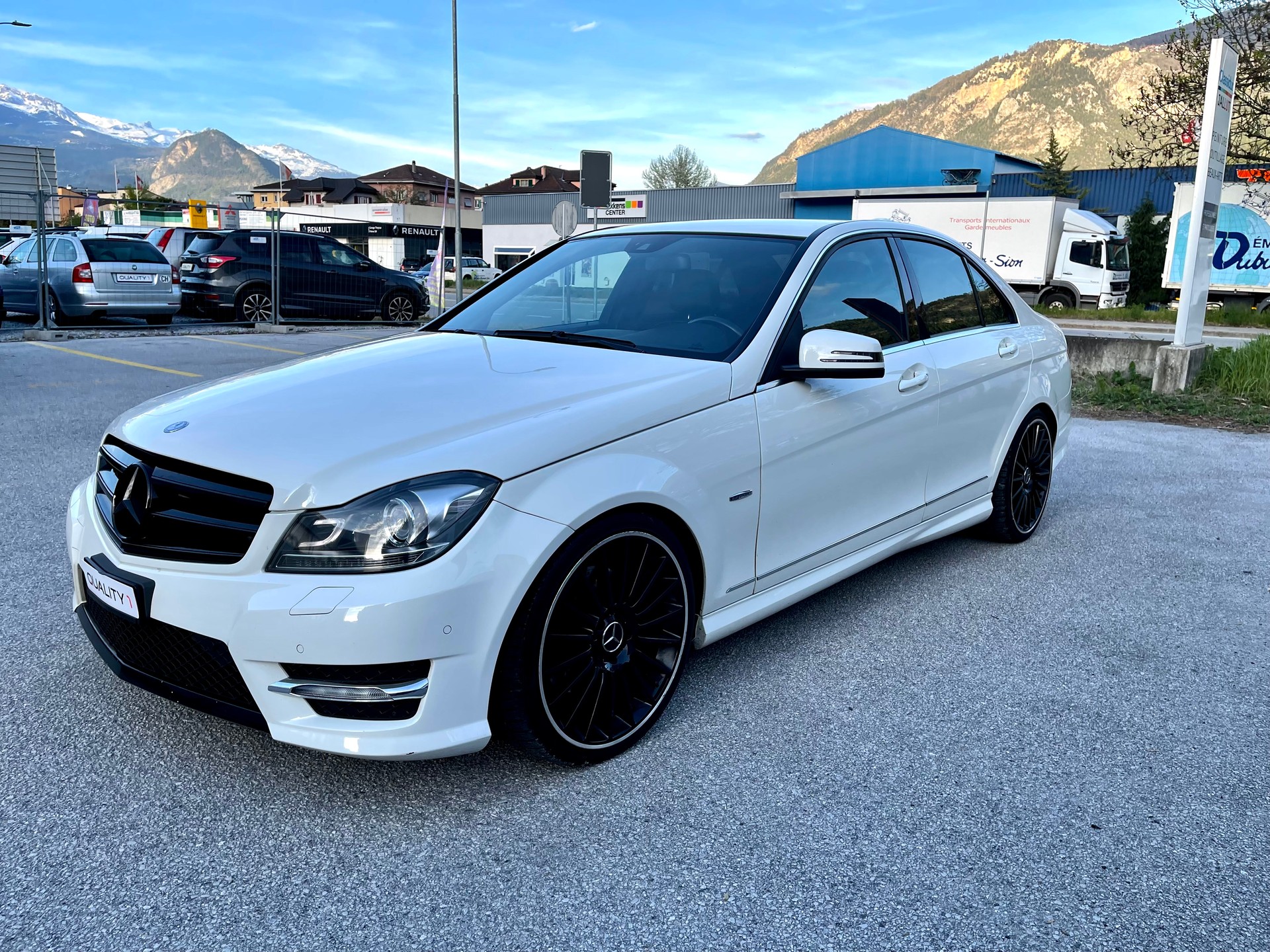 MERCEDES-BENZ C 250 CDI Elégance 4Matic 7G-Tronic-image-19