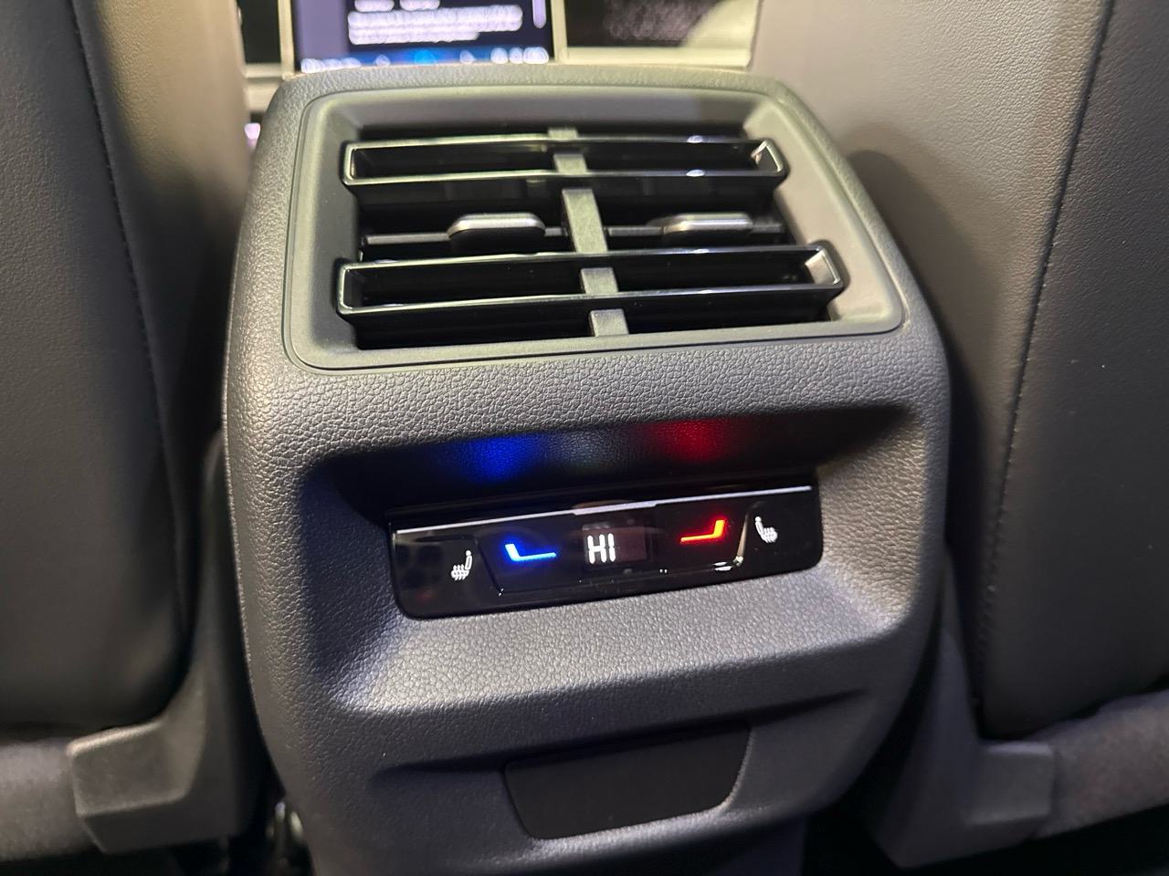 VW Tayron 1.5 TSI PHEV R-Line Black Style-image-15