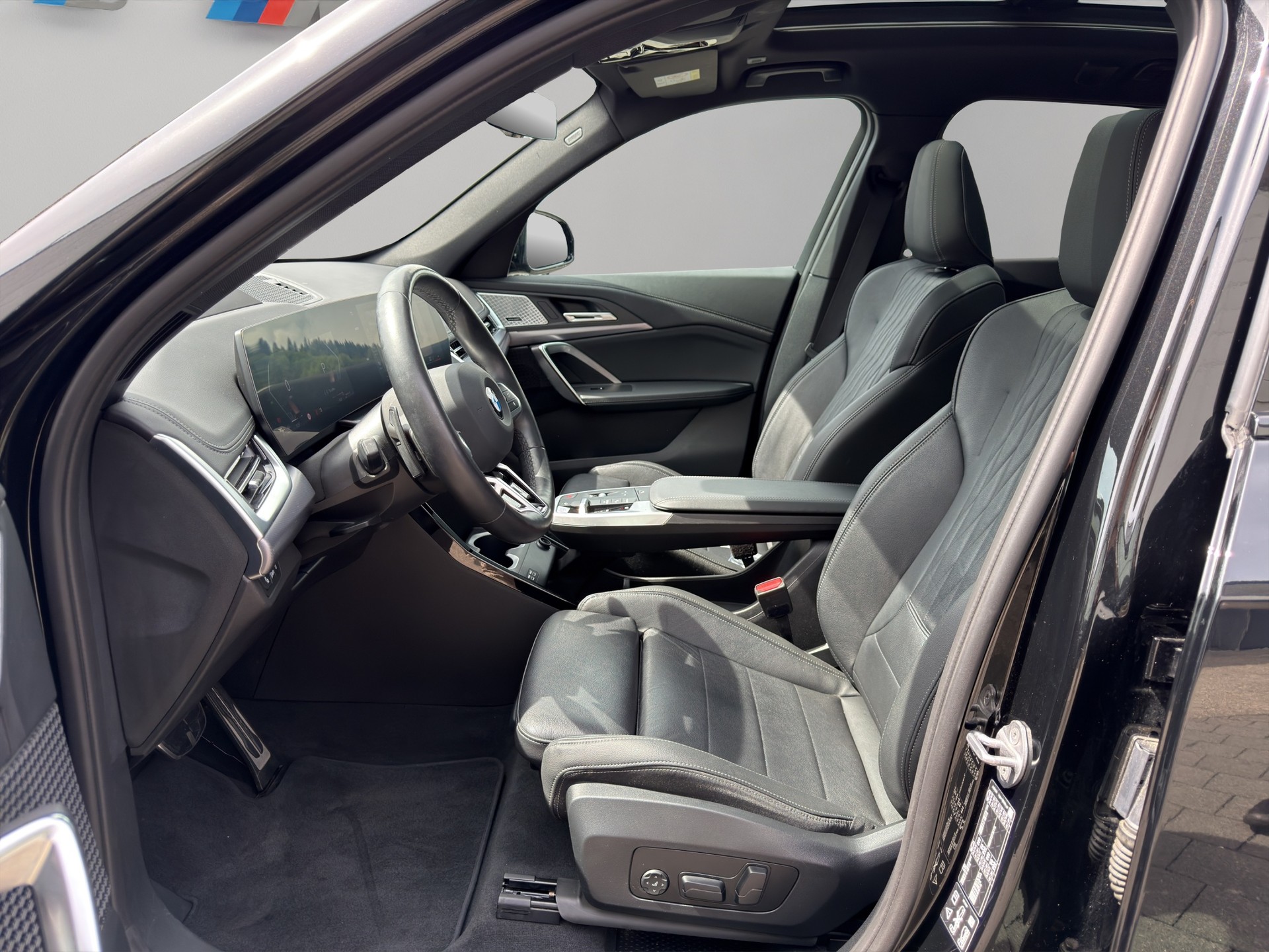 BMW X1 xDrive 20d 48V M Sport-image-15