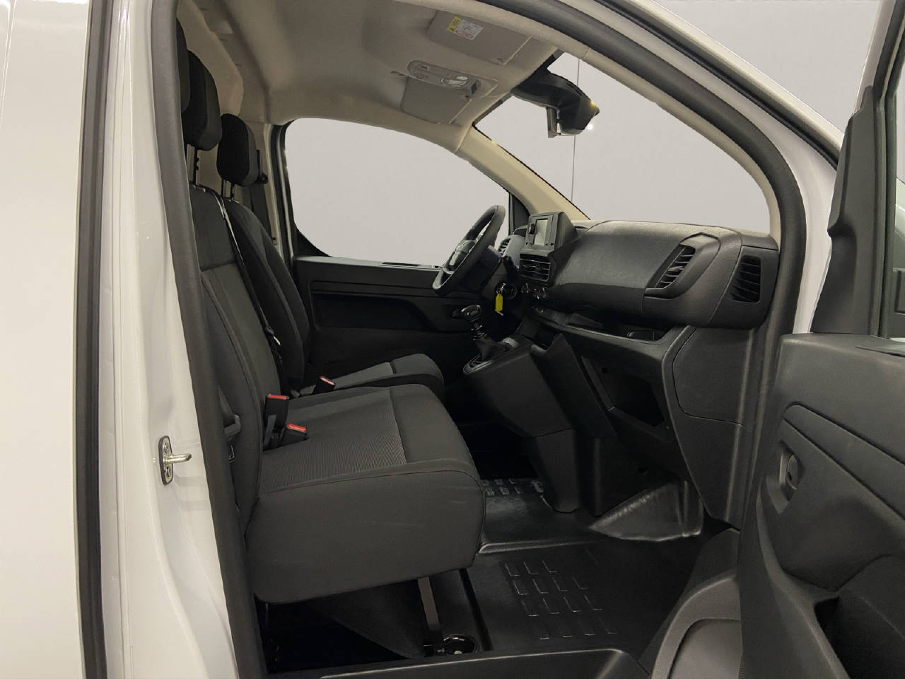 OPEL Vivaro Cargo 1.5 D 120 S/S-image-11