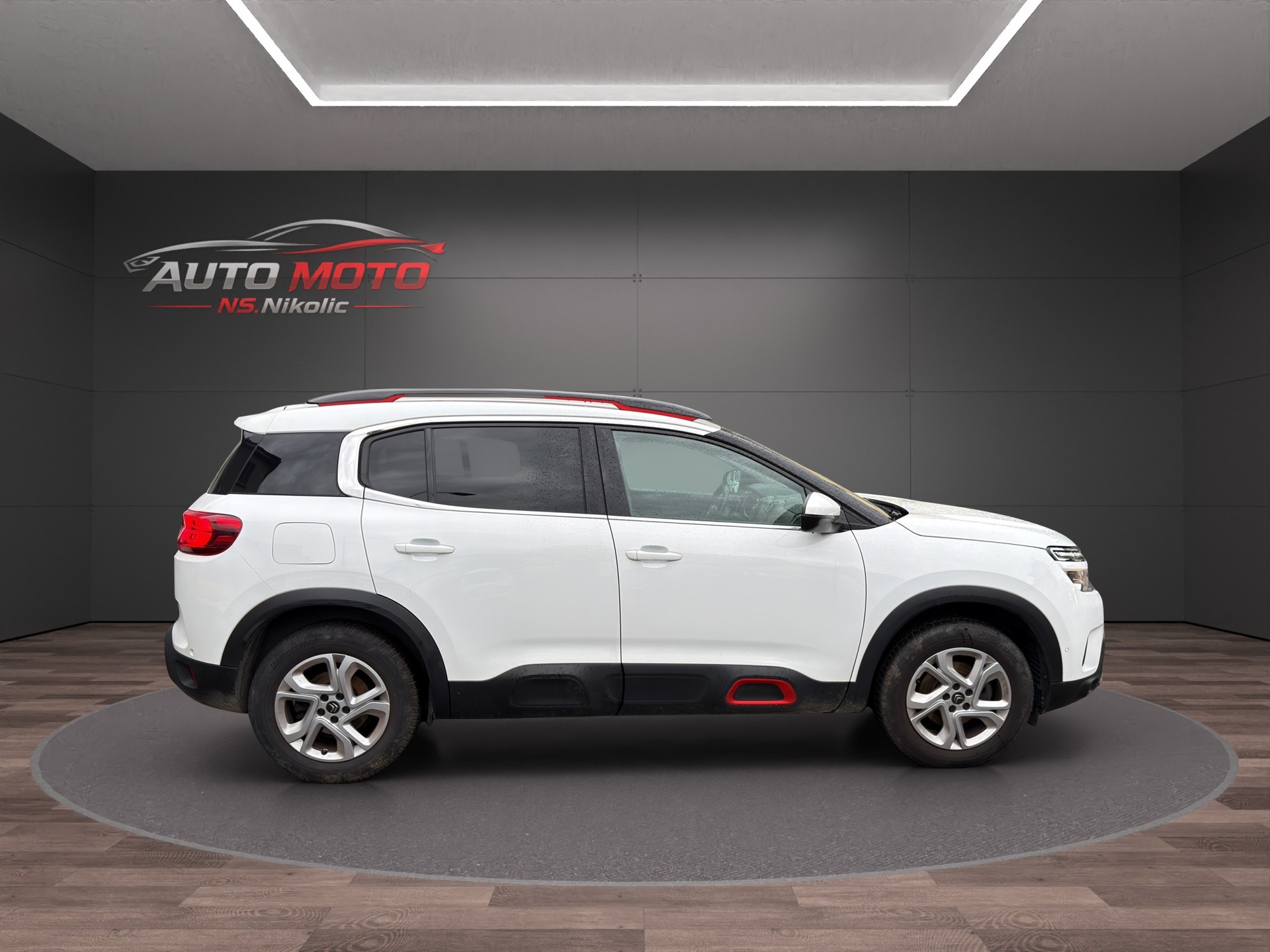 CITROEN C5 Aircross 1.5 BlueHD Feel EAT8-image-3