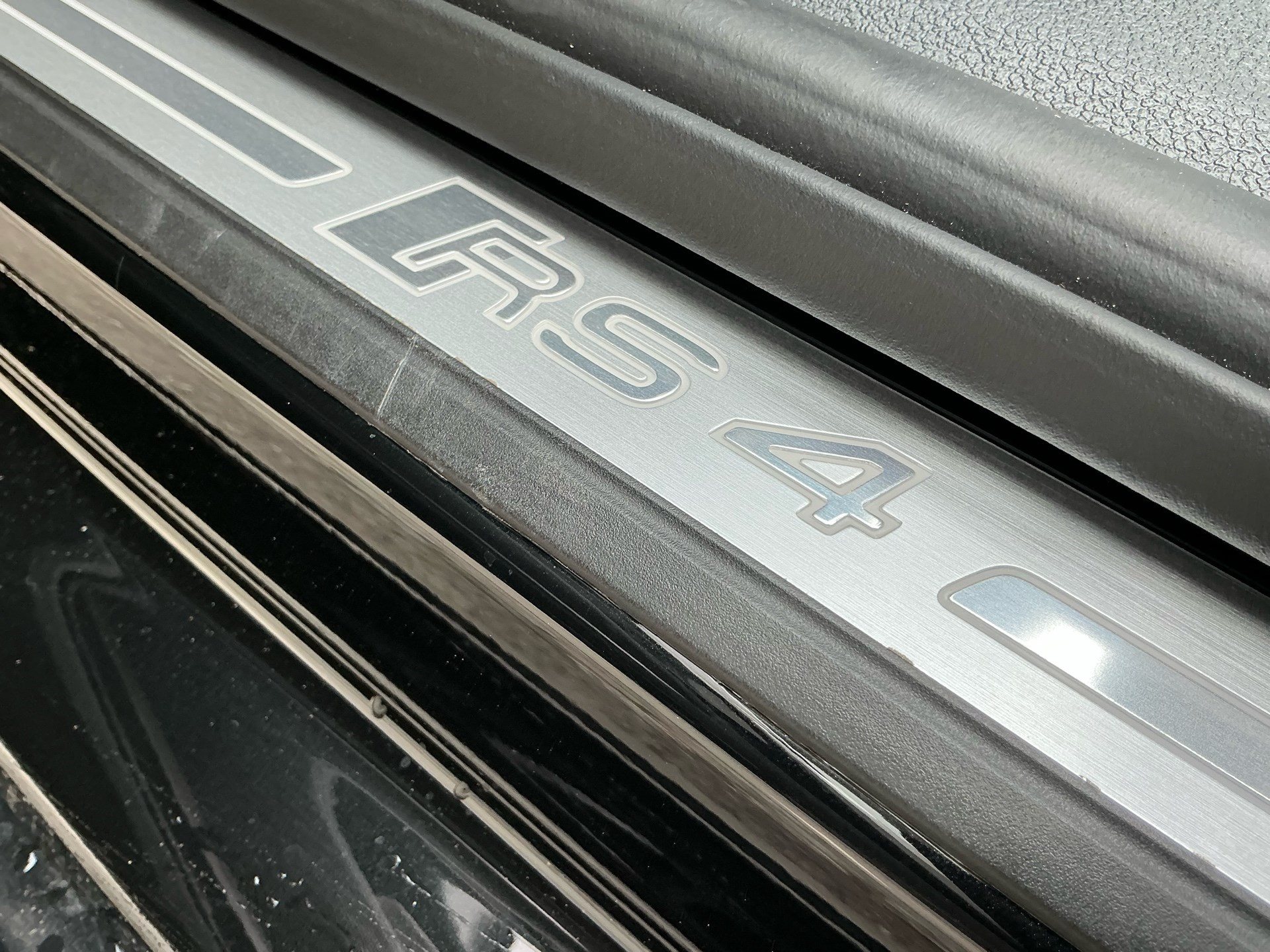 AUDI RS4 AVANT 2.9 TFSI 25 YEARS EDITION *** 5 JAHR AUDI WERSKGARANTIE ***-image-24