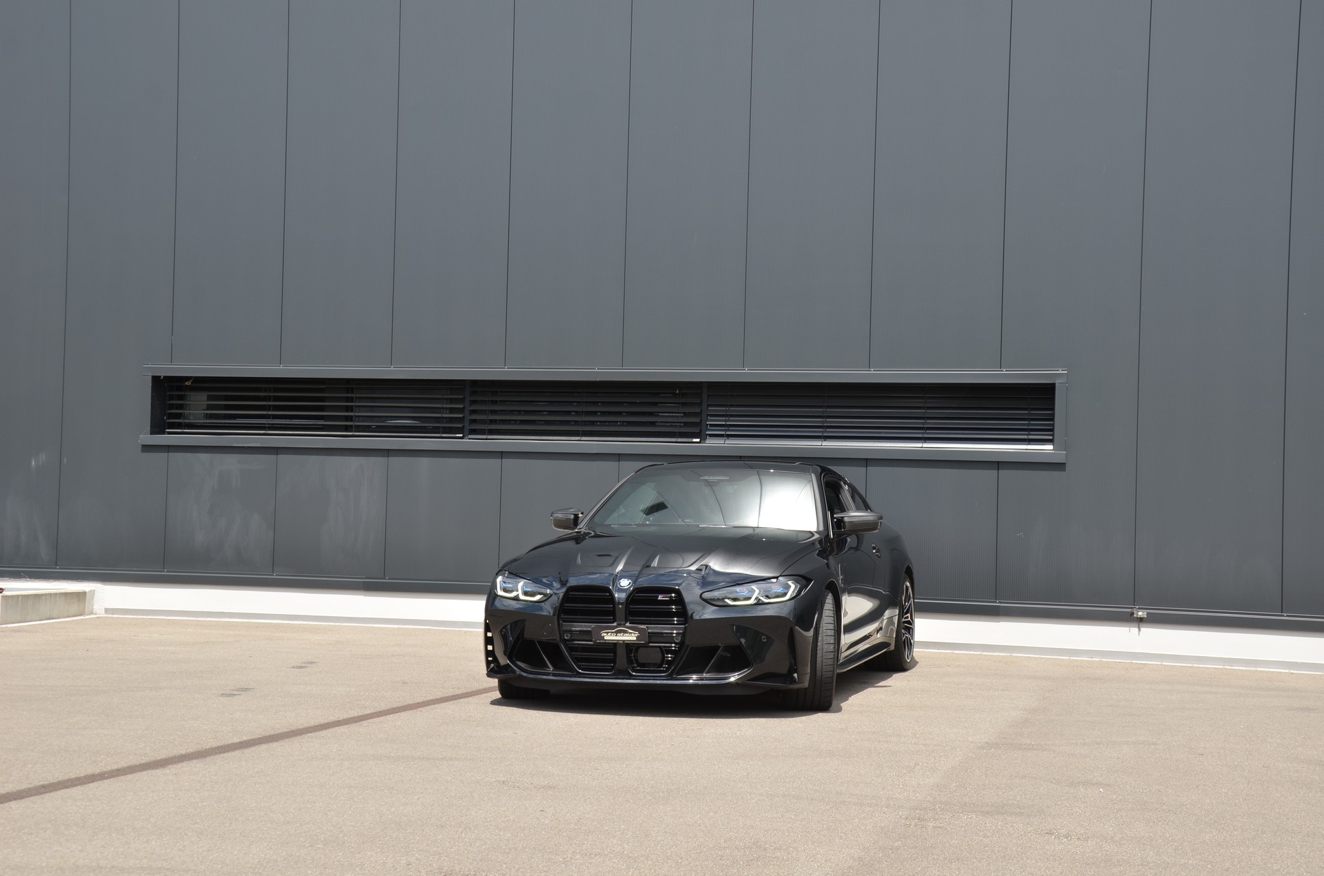 BMW M4 Coupé Competition M xDrive-image-4
