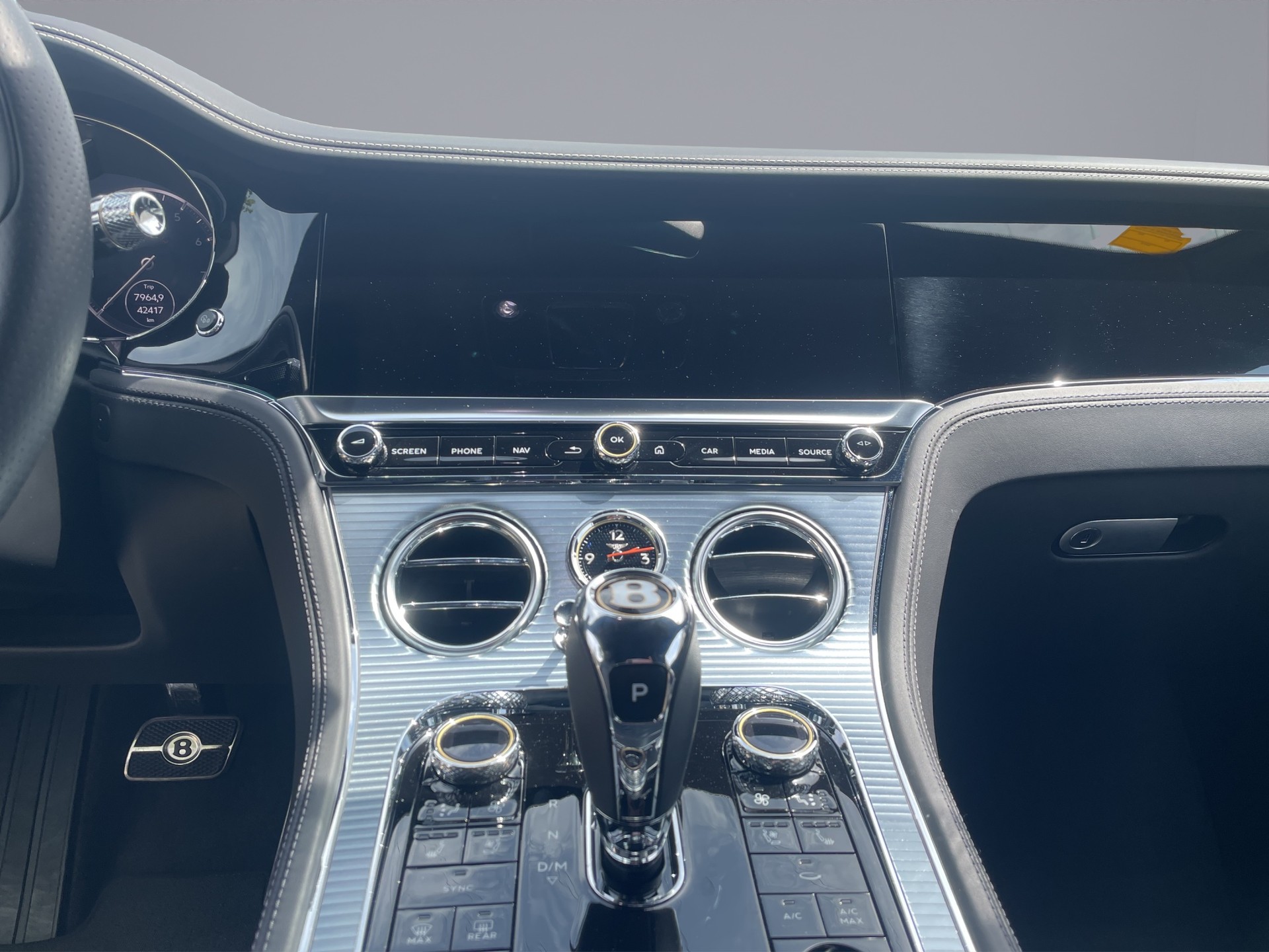 BENTLEY Continental GT 4.0 V8 "100 Years Edition"-image-15