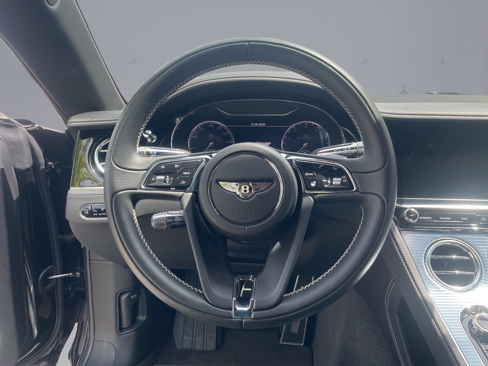 BENTLEY Continental GT 4.0 V8 "100 Years Edition"-image-13