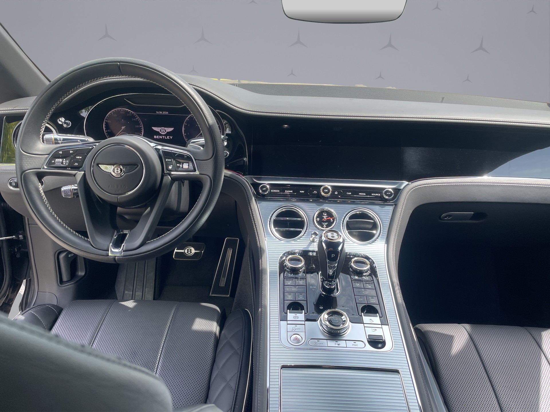 BENTLEY Continental GT 4.0 V8 "100 Years Edition"-image-14