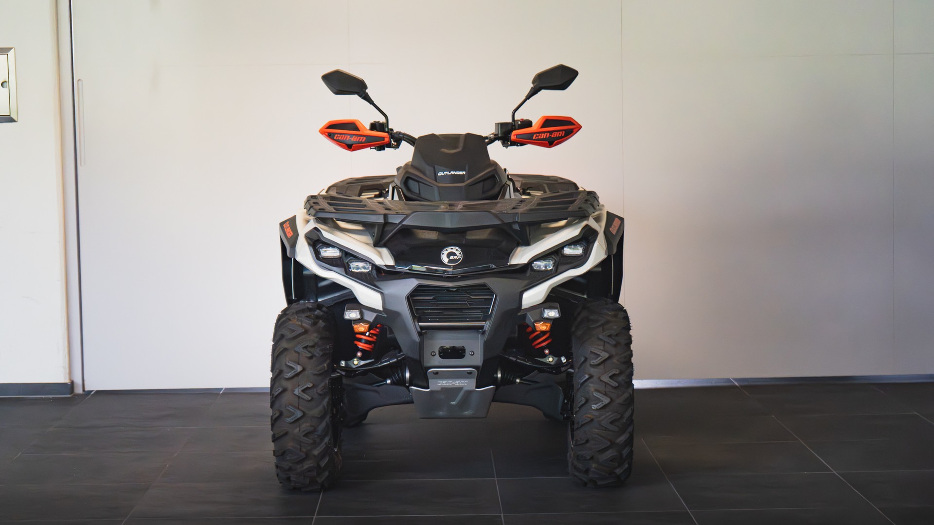 CAN-AM X XC 1000 T ABS-showroom-element-1