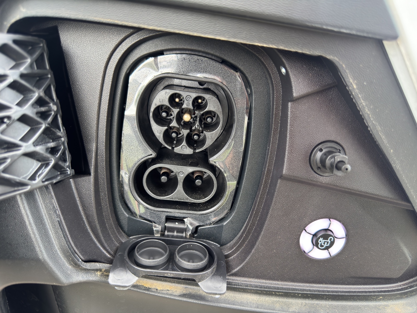 VW e-Transporter 70 kWh-image-13