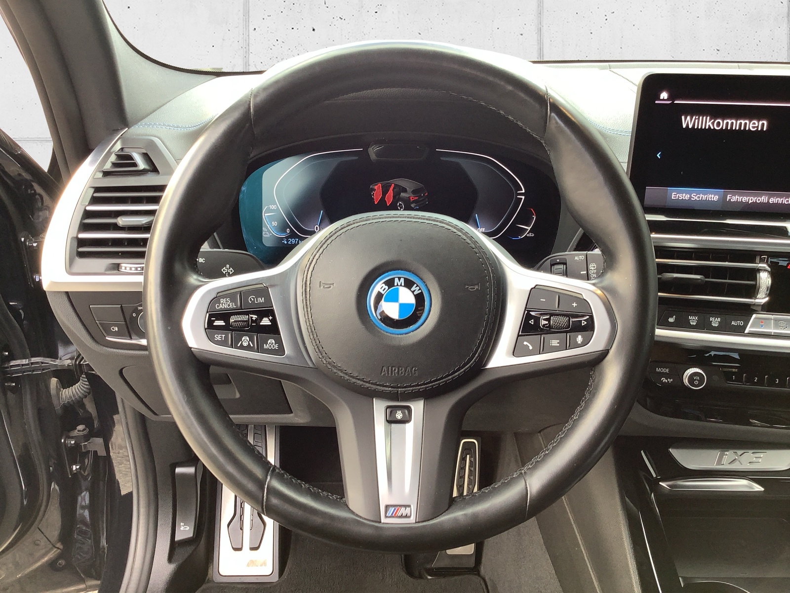 BMW iX3 Impressive-image-14