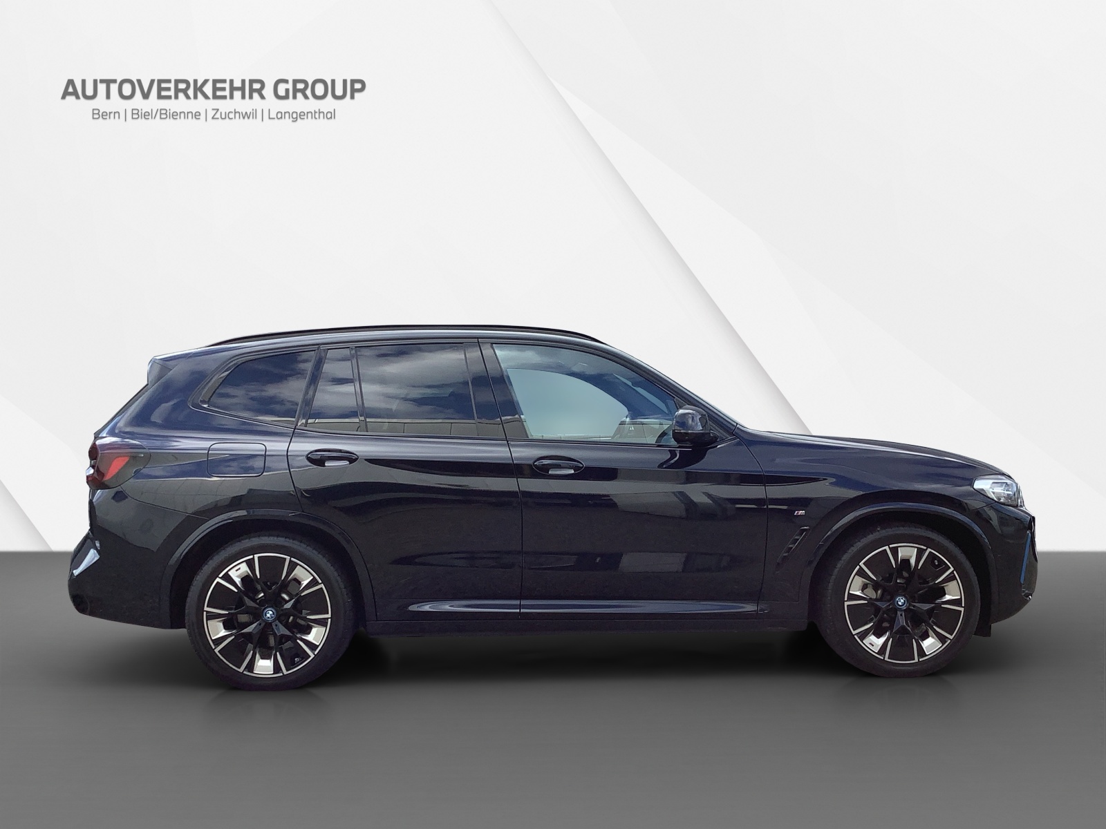 BMW iX3 Impressive-image-6