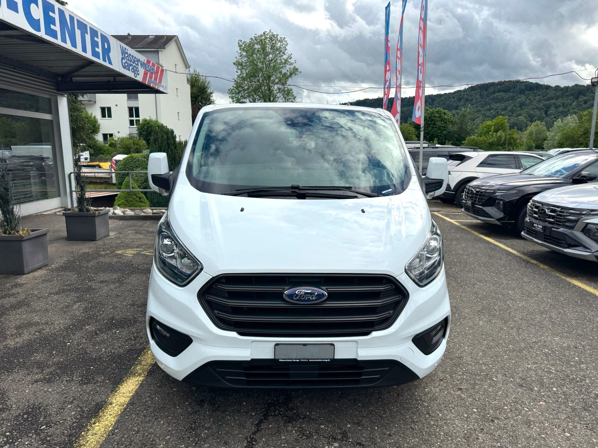 FORD Transit Custom Van 320 L1H1 Trend-image-9
