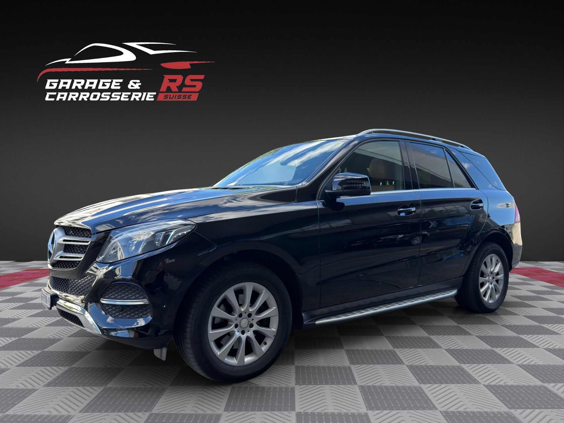 MERCEDES-BENZ GLE 250 d Executive 4Matic 9G-Tronic-image-0