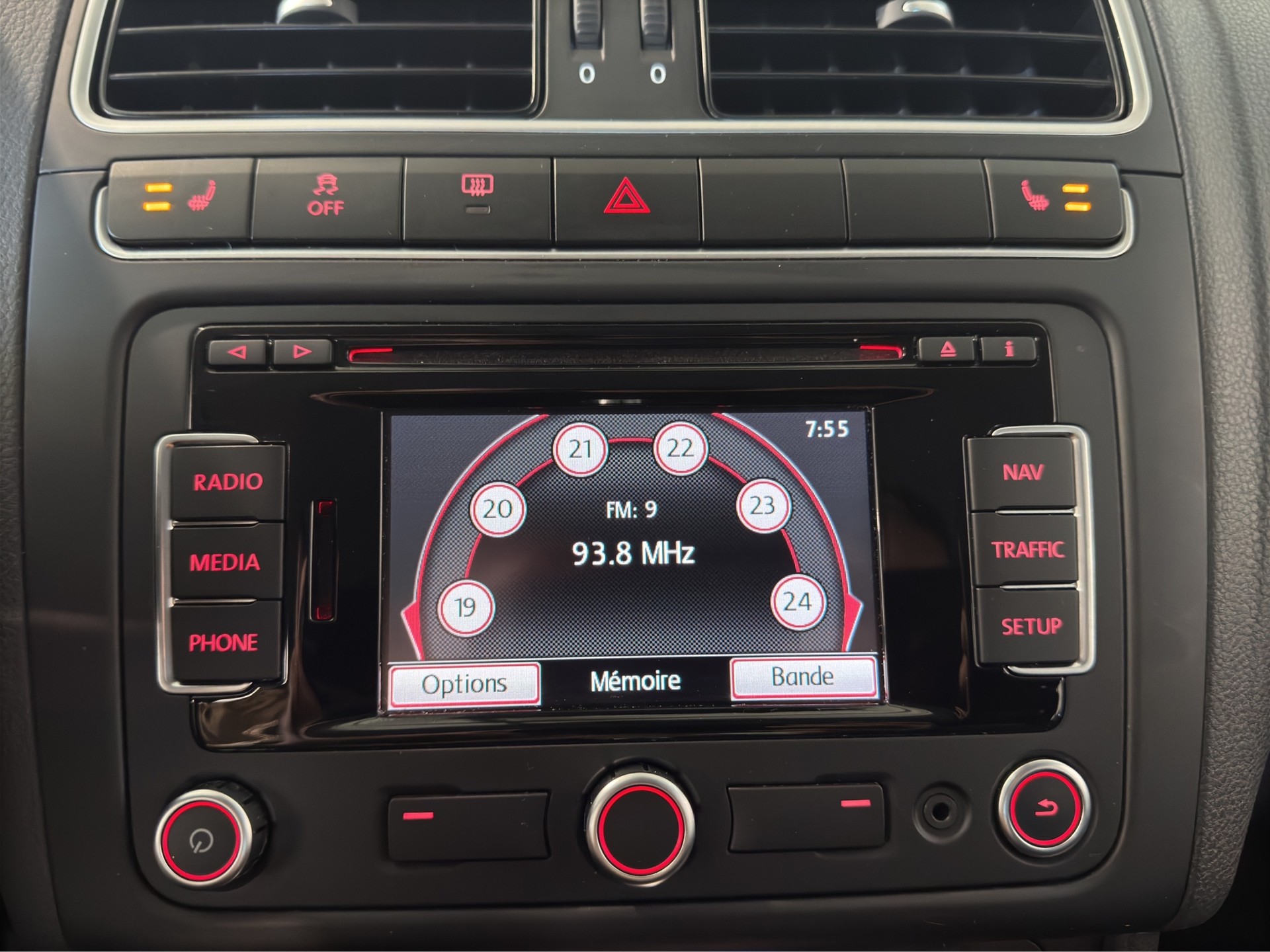VW Polo 1.2 TSI TEAM DSG-image-18