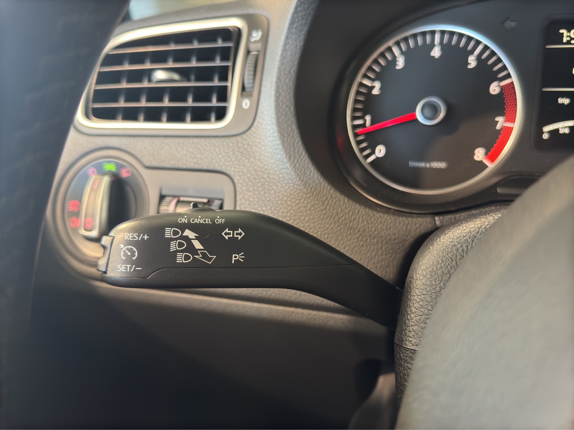 VW Polo 1.2 TSI TEAM DSG-image-22