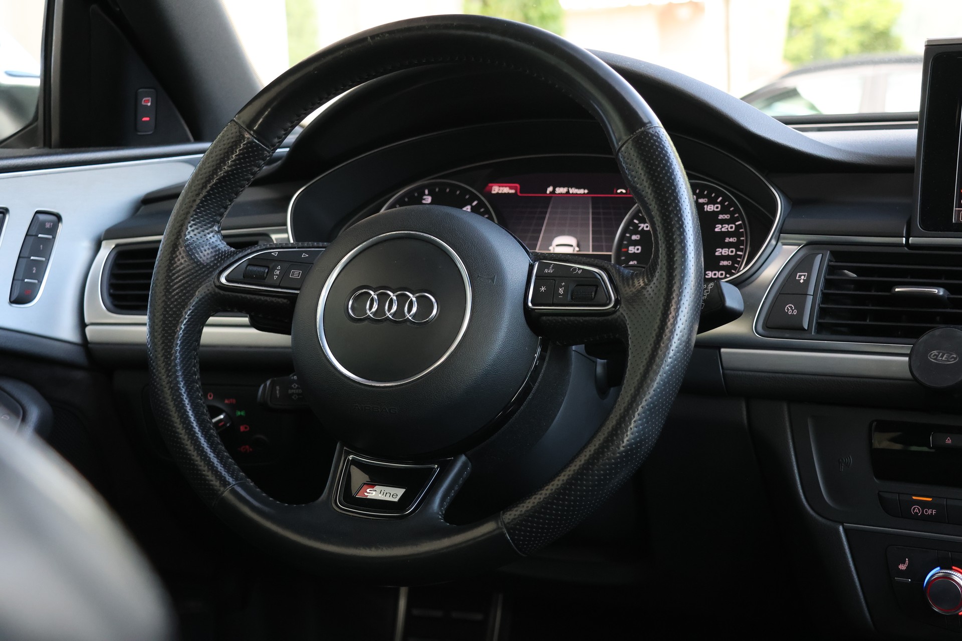 AUDI A6 Avant 3.0 BiTDI V6 quattro tiptronic S line-image-14