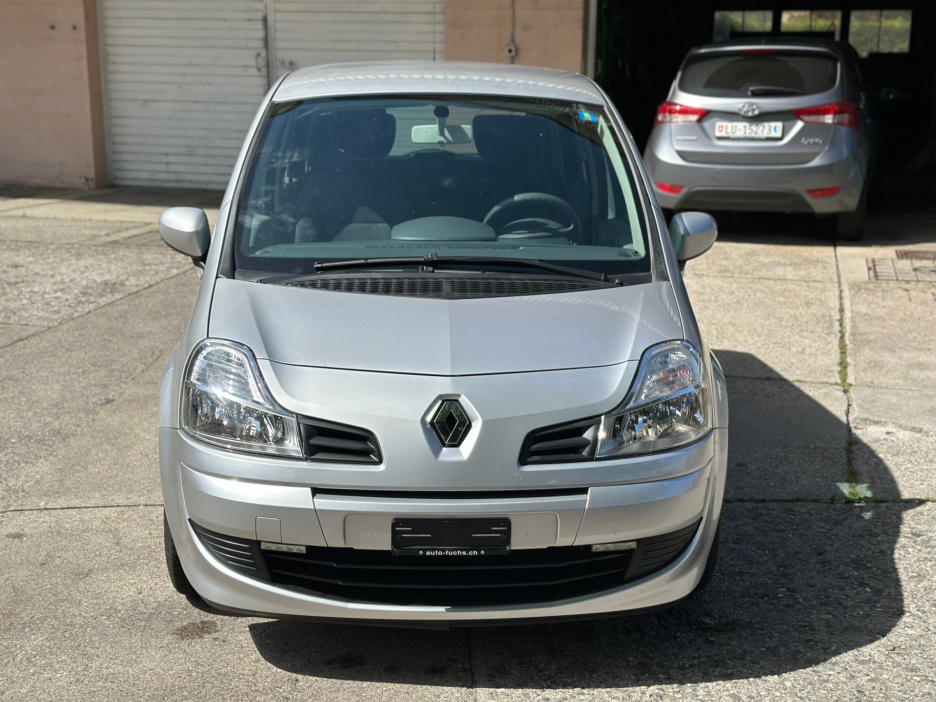 RENAULT Modus 1.6 16V Dynamique Automatic-image-0
