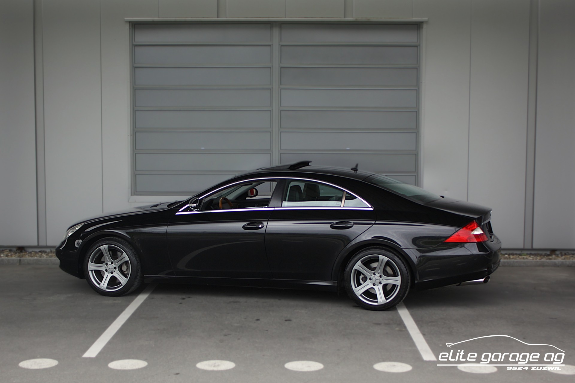 MERCEDES-BENZ CLS 500 7G-Tronic-image-2