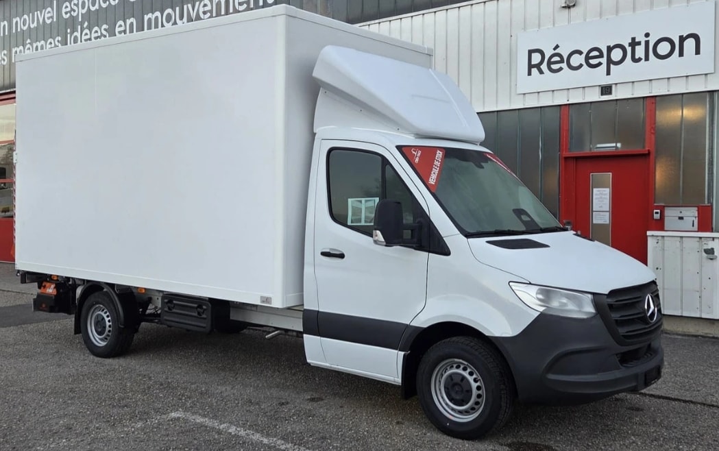 MERCEDES-BENZ Sprinter 317 CDI Lang 9G-TRONIC-image-0