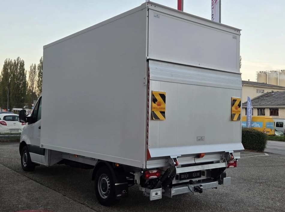MERCEDES-BENZ Sprinter 317 CDI Lang 9G-TRONIC-image-1