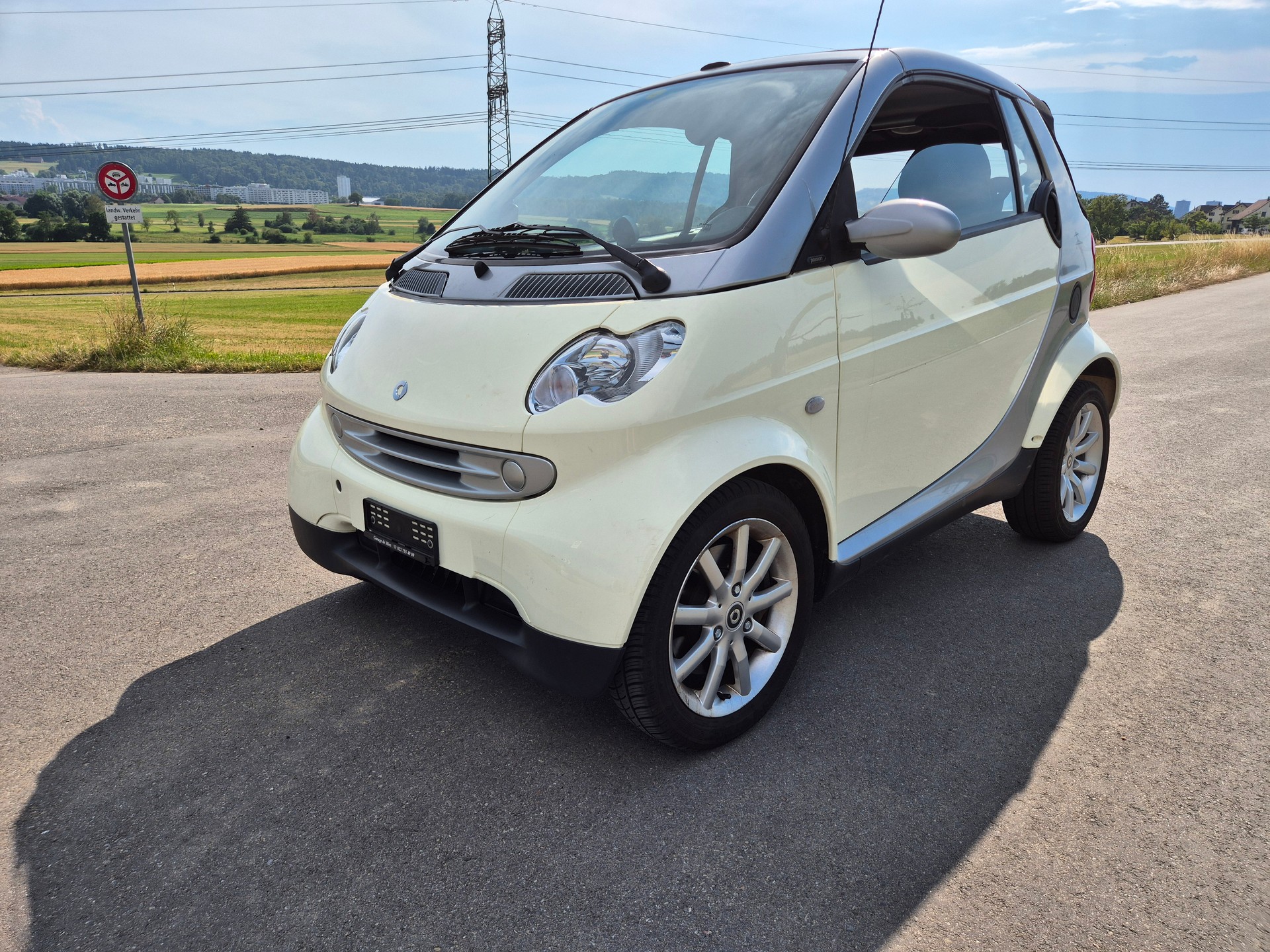 SMART Cabrio-image-0